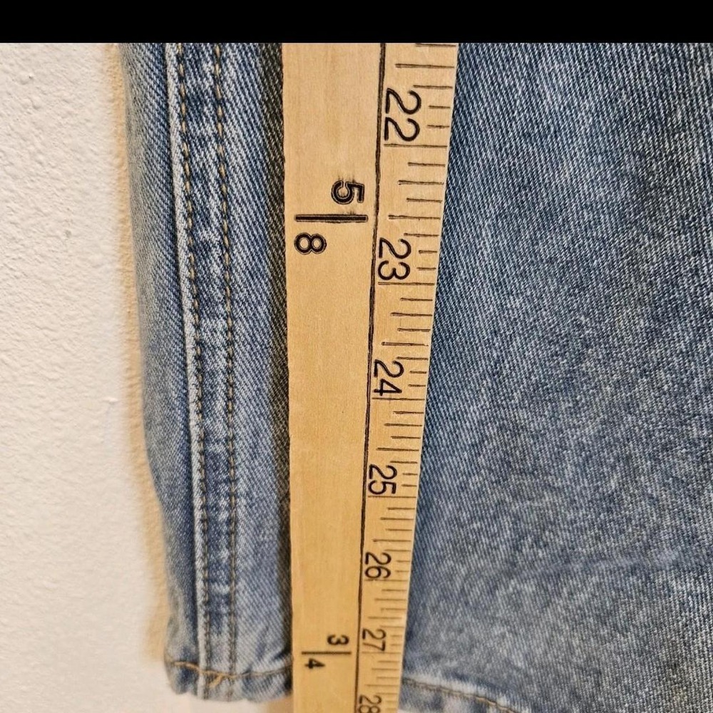 Blue Savvy High Rise Mom Jeans Light Wash Distressed Size 9/29 Juniors - Picture 7 of 8